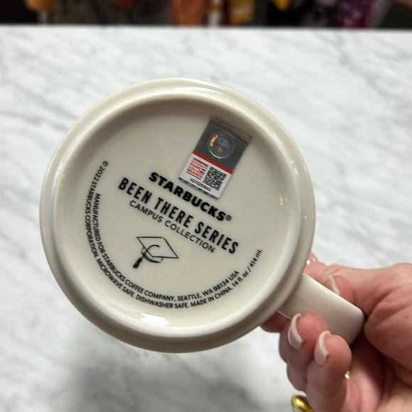 Starbucks University of Washington Huskies Been There Series College Series Mug - Picture 6 of 6